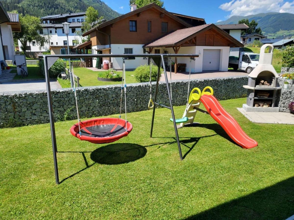 Ferienwohnung Katharina ホラースバッハ・イム・ピンツガウ エクステリア 写真