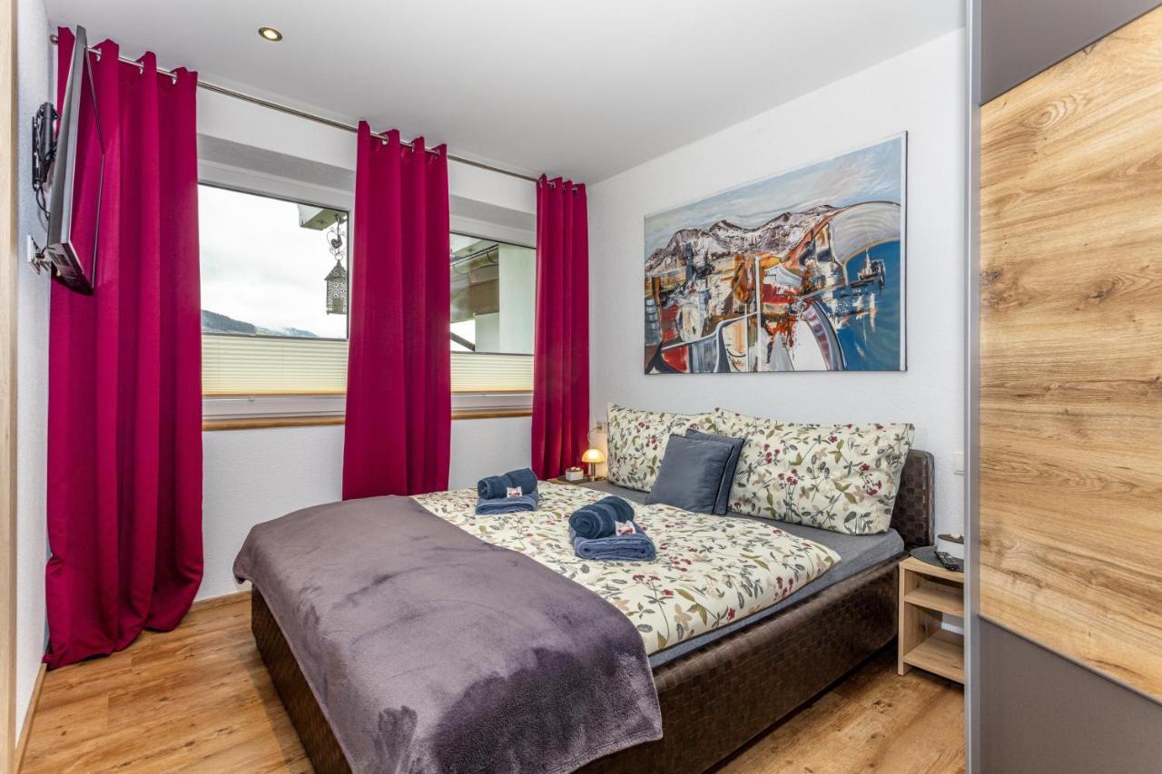 Ferienwohnung Katharina ホラースバッハ・イム・ピンツガウ エクステリア 写真