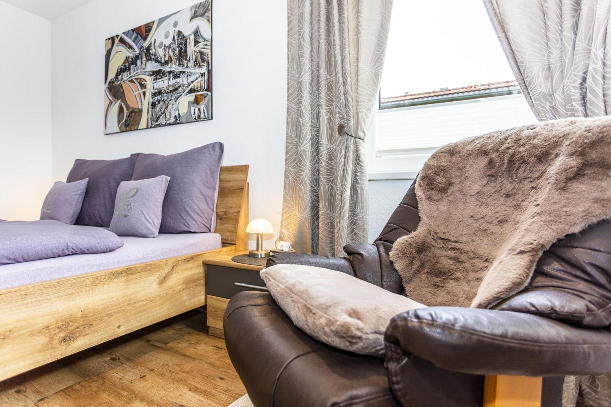 Ferienwohnung Katharina ホラースバッハ・イム・ピンツガウ エクステリア 写真